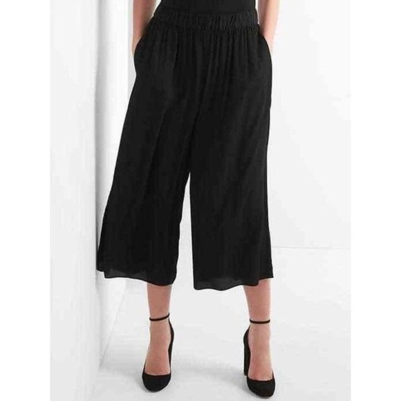 GAP Pants - GAP drapey crepe culottes crop pants